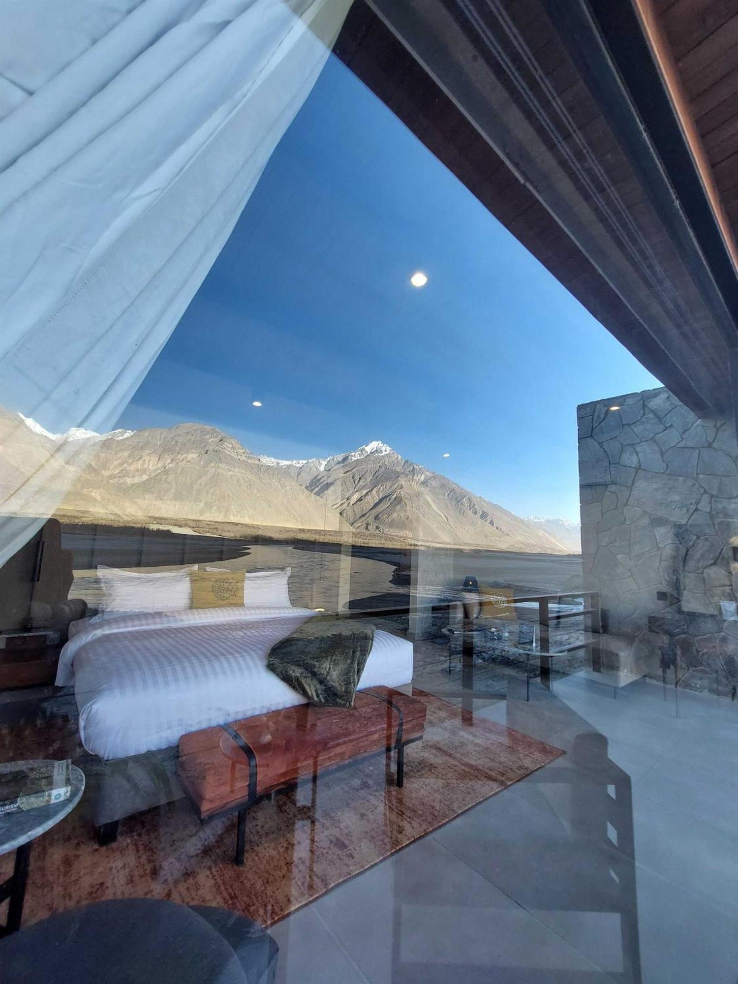 Himmel Skardu By Luxus Hotel Exterior photo