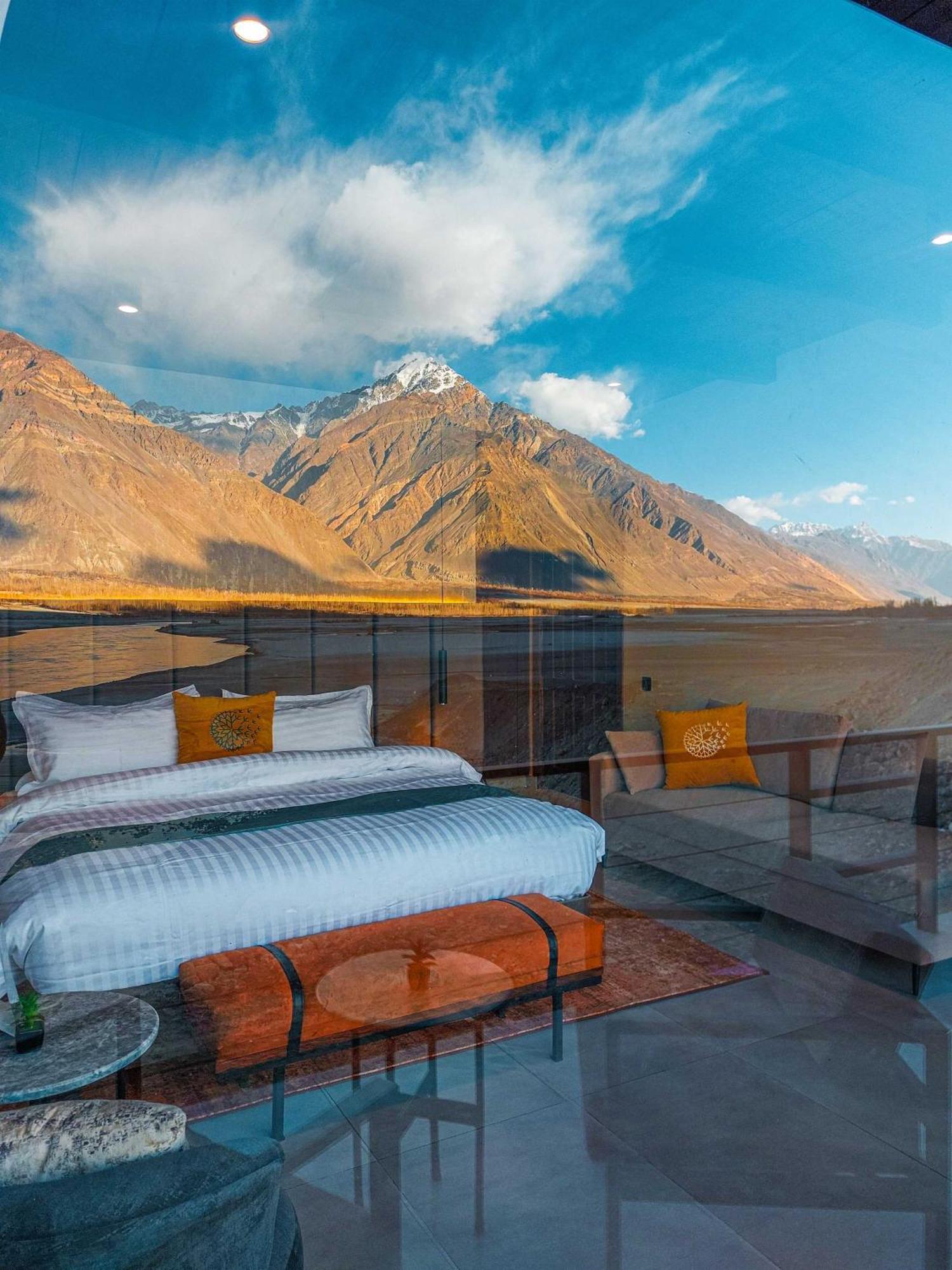 Himmel Skardu By Luxus Hotel Exterior photo